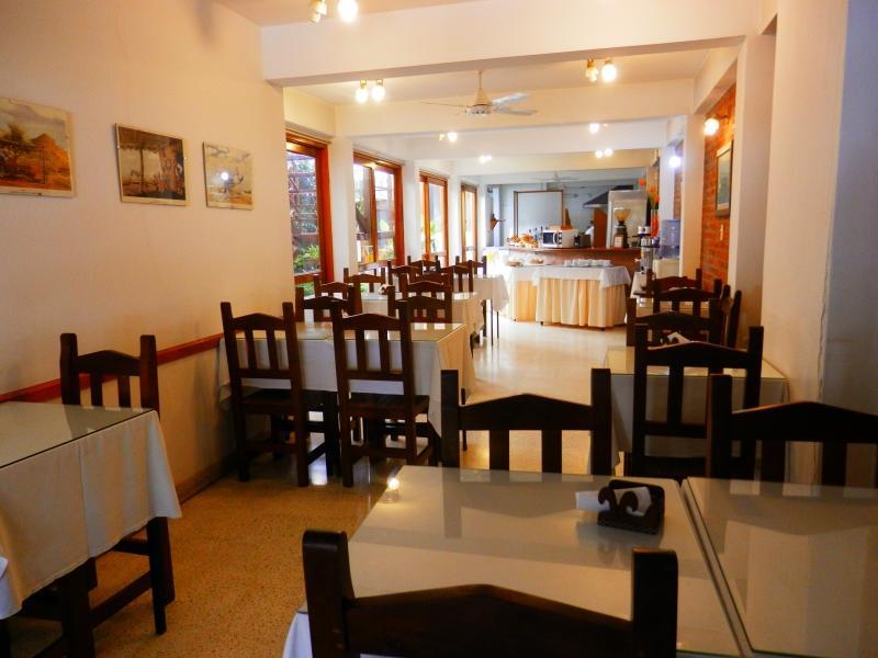Salta Hotel Venado Tuerto Buitenkant foto